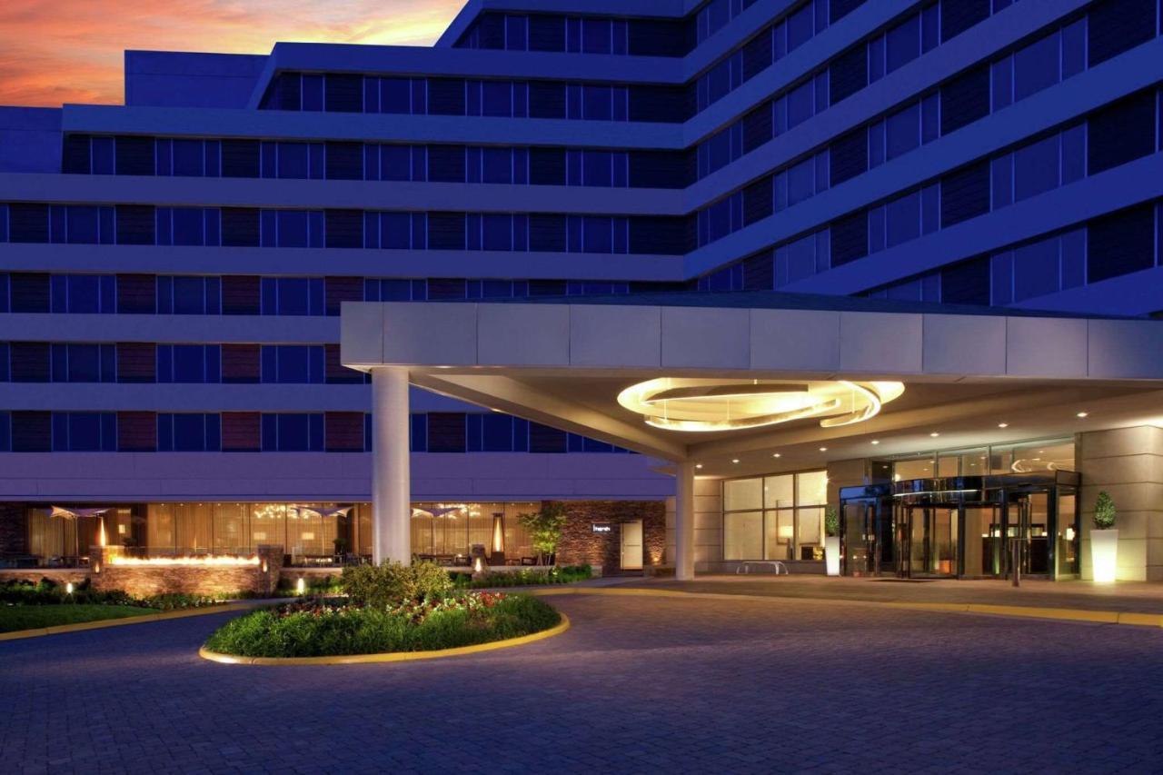 Hotel Hilton Mclean Tysons Corner Exterior foto