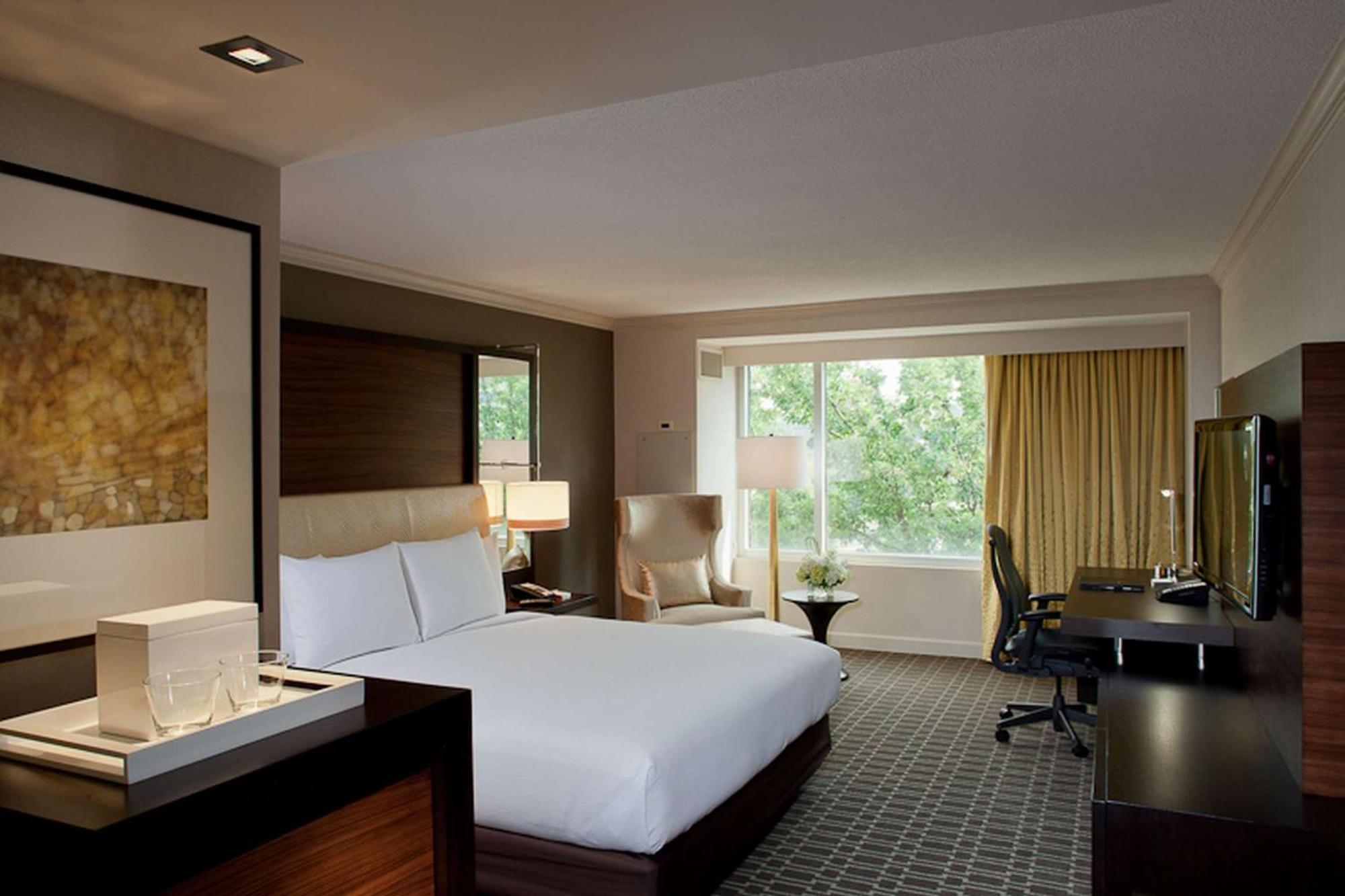 Hotel Hilton Mclean Tysons Corner Exterior foto